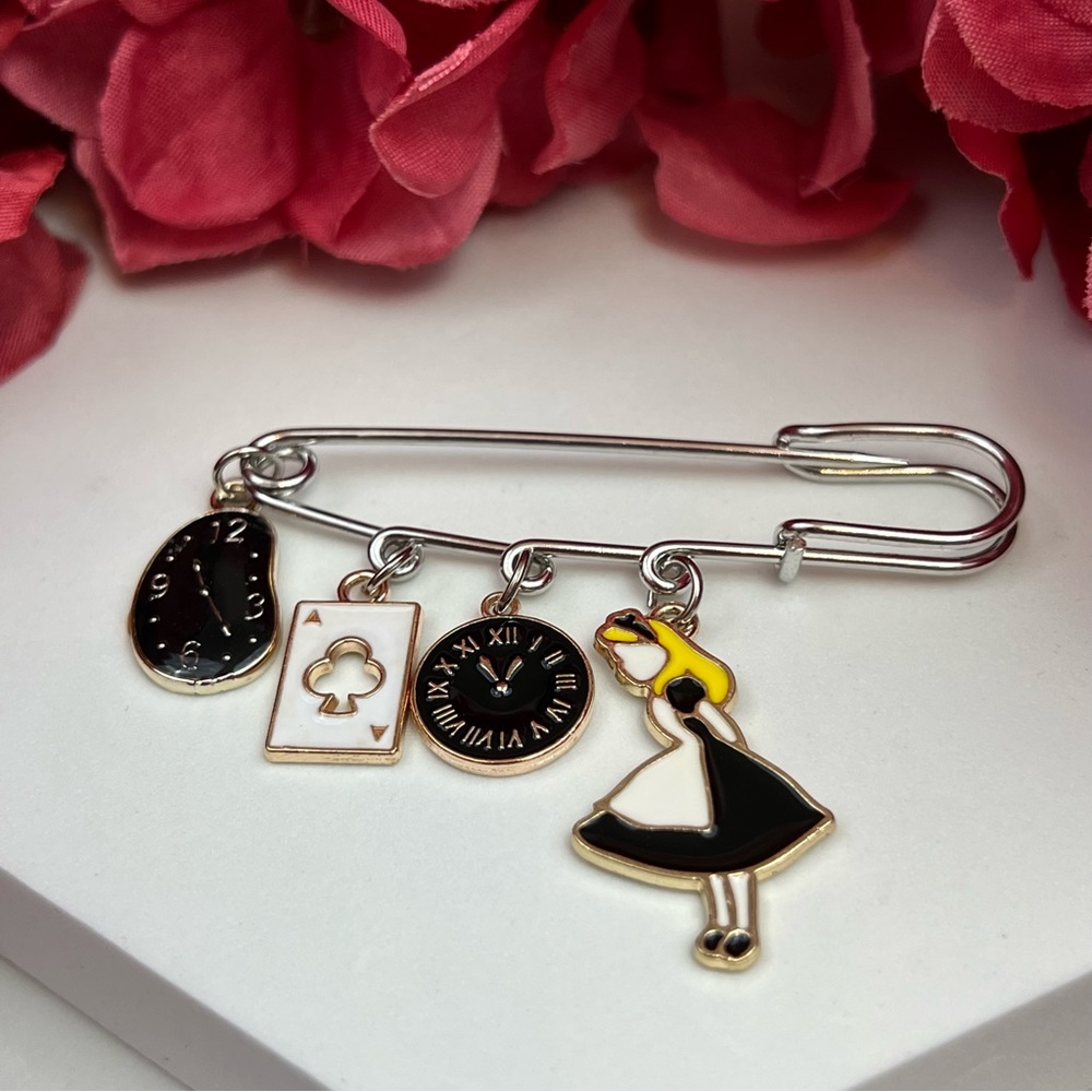 Alice in Wonderland Black & Silver Lapel Pin Brooch - Picture 7 of 14